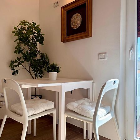 Loft Corso Trieste Free Parking & Kitchen Бари Экстерьер фото