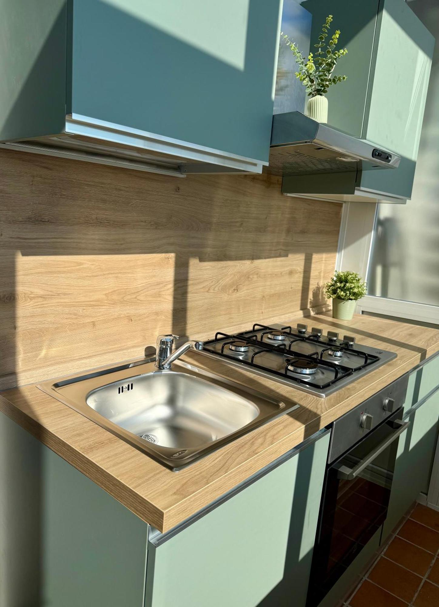 Loft Corso Trieste Free Parking & Kitchen Бари Экстерьер фото