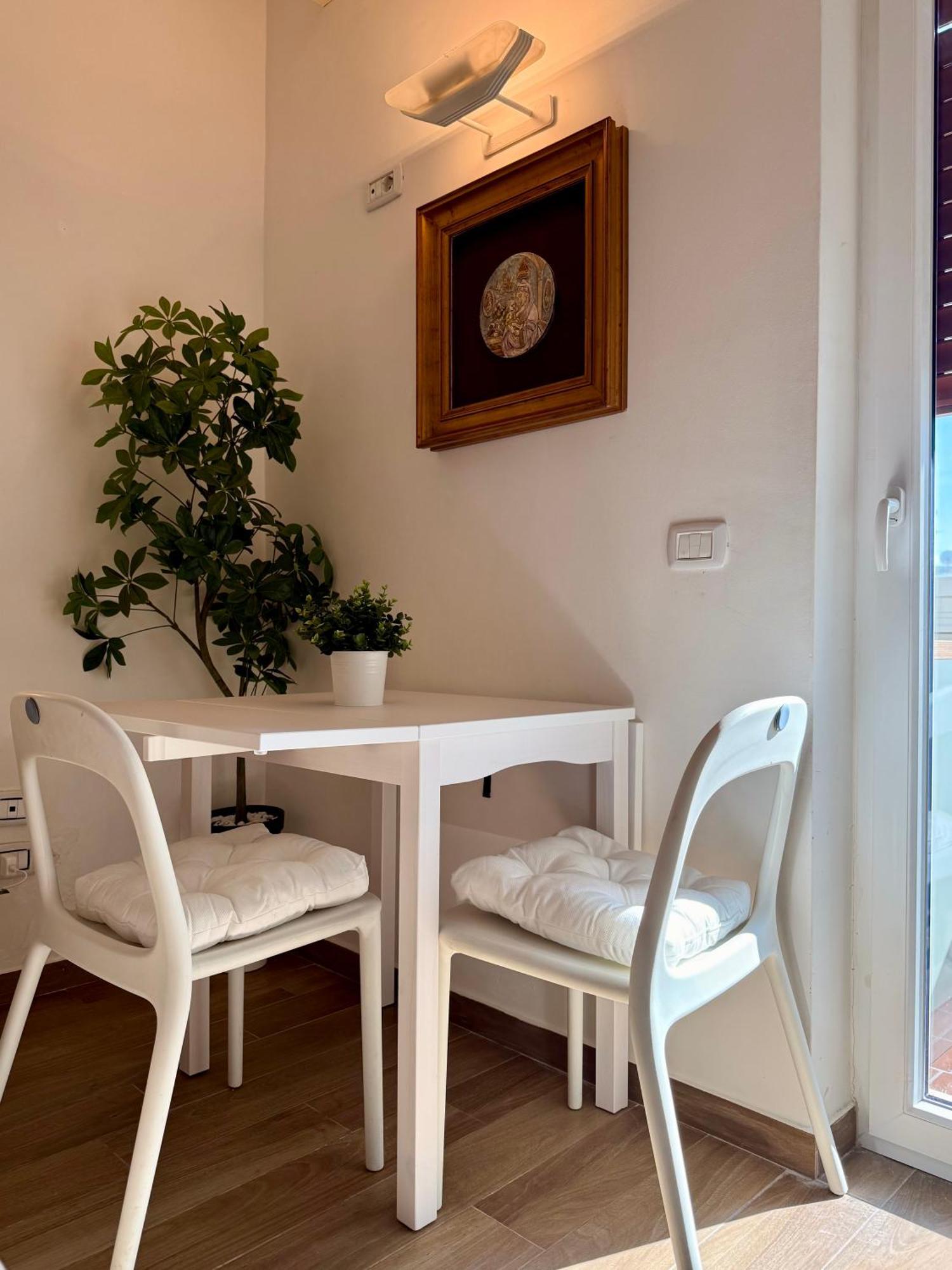 Loft Corso Trieste Free Parking & Kitchen Бари Экстерьер фото
